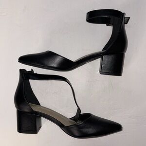 Dream Pairs black block heel strap shoes